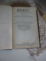 Oude bijbel 1949