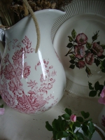 brocante Engelse lampetkan met roze bloemen