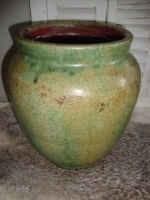 grote stoere vaas groen keramiek