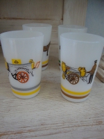 set vintage bekers melkglas Menken