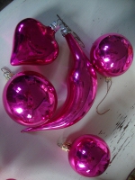 set roze oude kerstballen