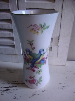 Vintage vaas met vogels en bloemen
