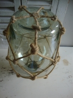 Vintage fles met macramé