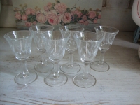 oude shot borrelglaasjes geslepen glas