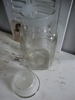 Brocante glazen snoeppot kruideniers pot