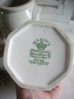 Melkkan Masons Paynsley green