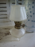 vintage olielampje frosted glas