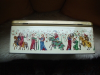 koekblik met afbeeldingen Codex Manesse