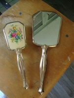 vintage kapset borstel en spiegel