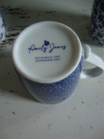 blauw wit gebloemde mokken