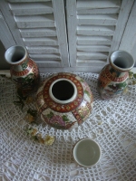 Chinese set met gemberpot en vaasjes
