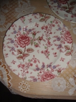 Johnson Bros Rose Chintz saladebordjes
