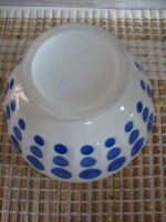 Antieke Franse Caf&eacute; au lait kom polkadot