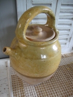 Gargoulette gele aardewerk kruik Provence