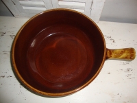 vintage aardewerk schaal met handvat